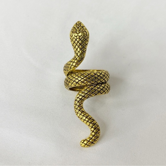 Snake Costume Jewelry 2 Rings & 1 Pair of Earrings - Picture 2 of 11